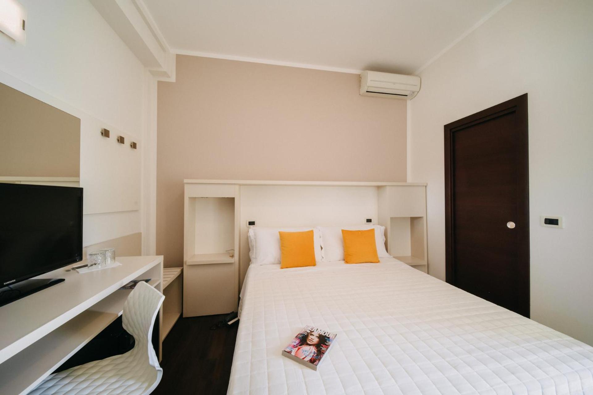 Hotel Lalla Beauty&Relax Cesenatico Eksteriør billede