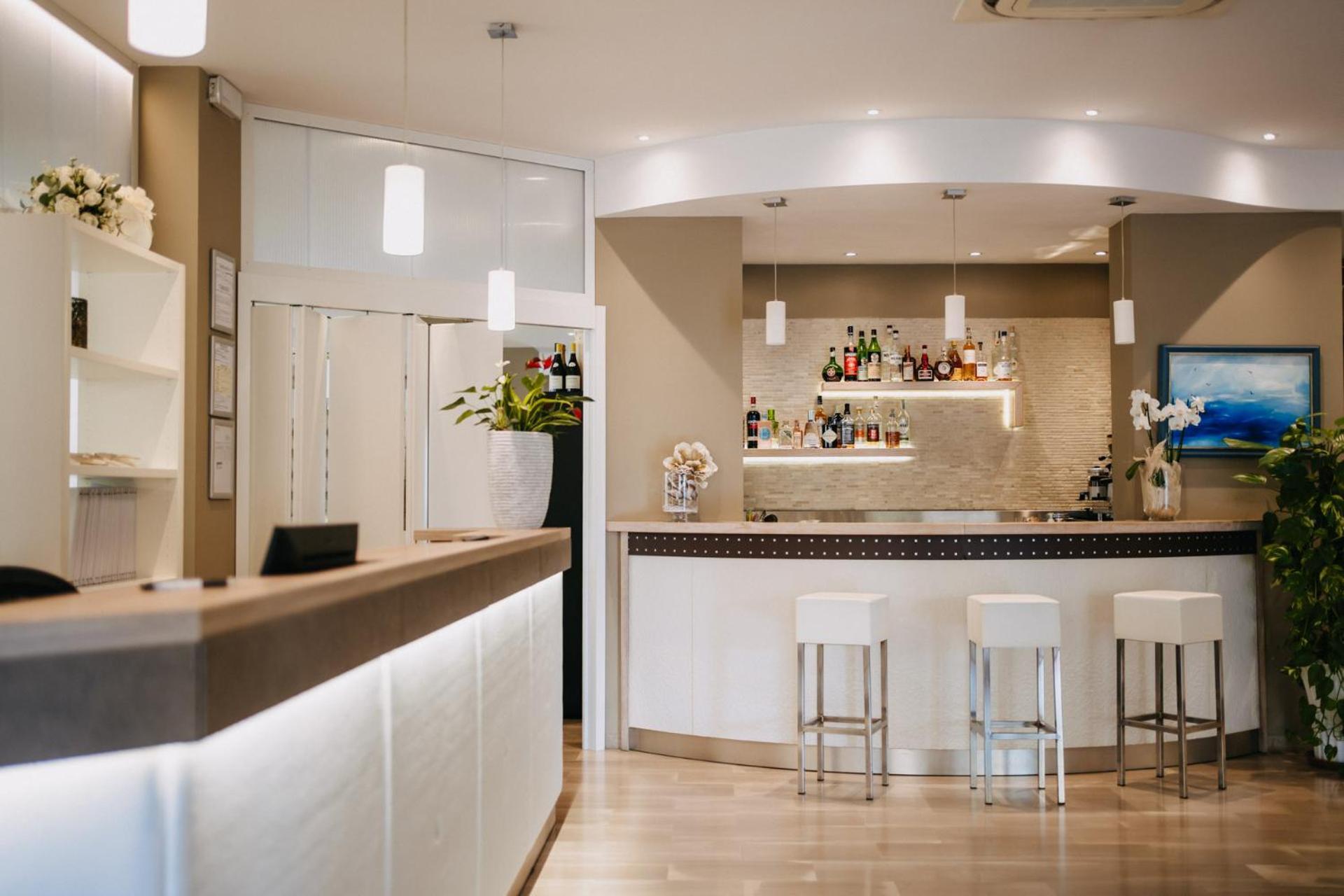 Hotel Lalla Beauty&Relax Cesenatico Eksteriør billede