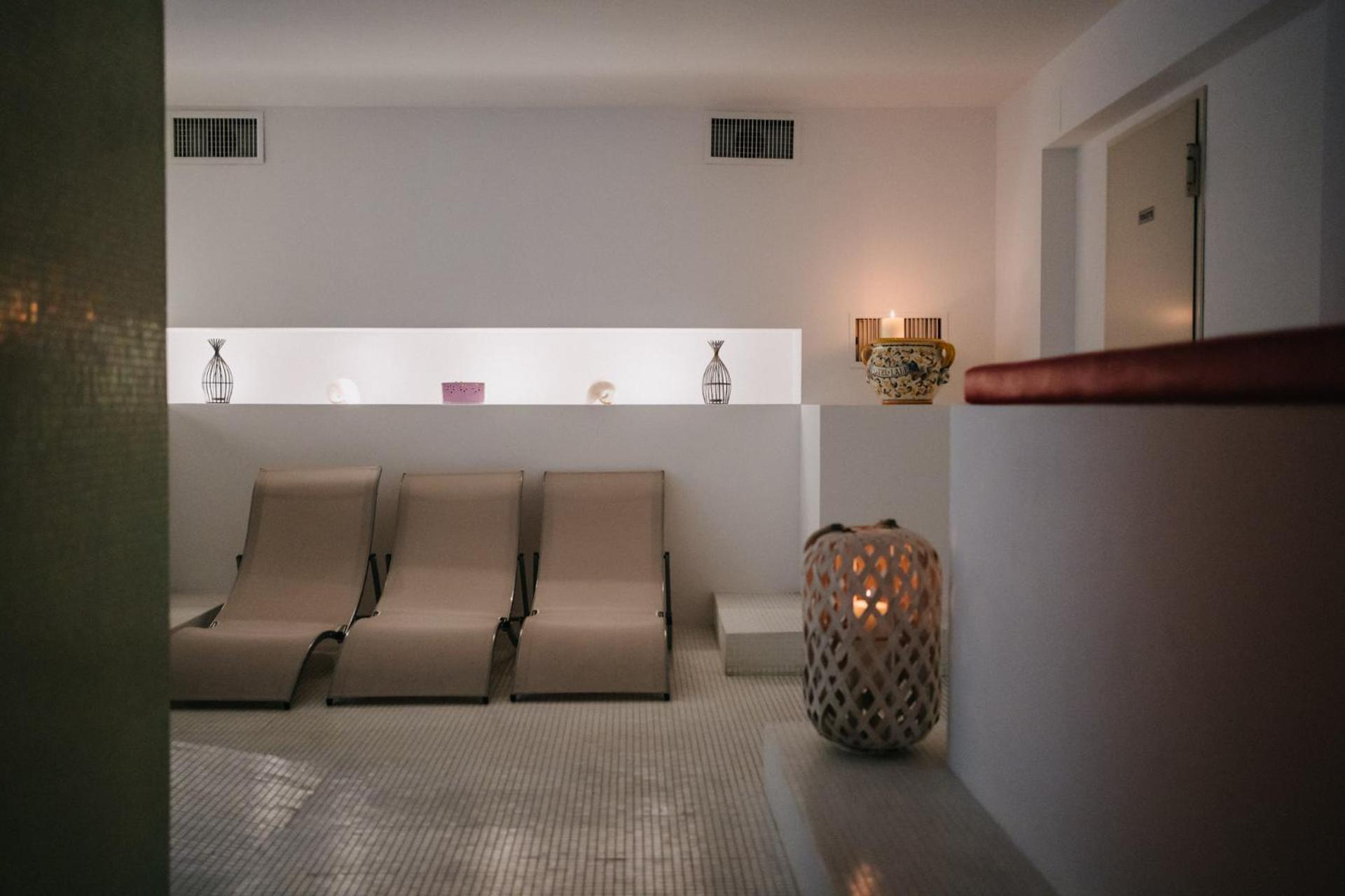 Hotel Lalla Beauty&Relax Cesenatico Eksteriør billede
