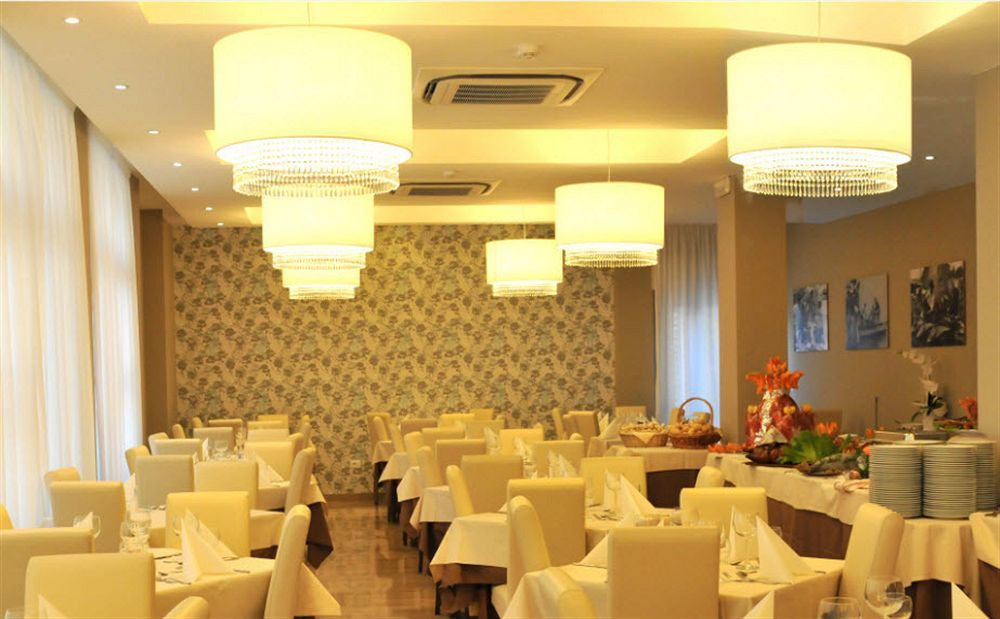 Hotel Lalla Beauty&Relax Cesenatico Eksteriør billede
